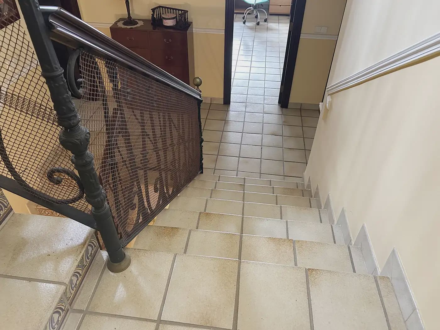 Chalet de 5 habitaciones en Algeciras en venta con piscina garaje - 380.000 € (Ref: 9977747)