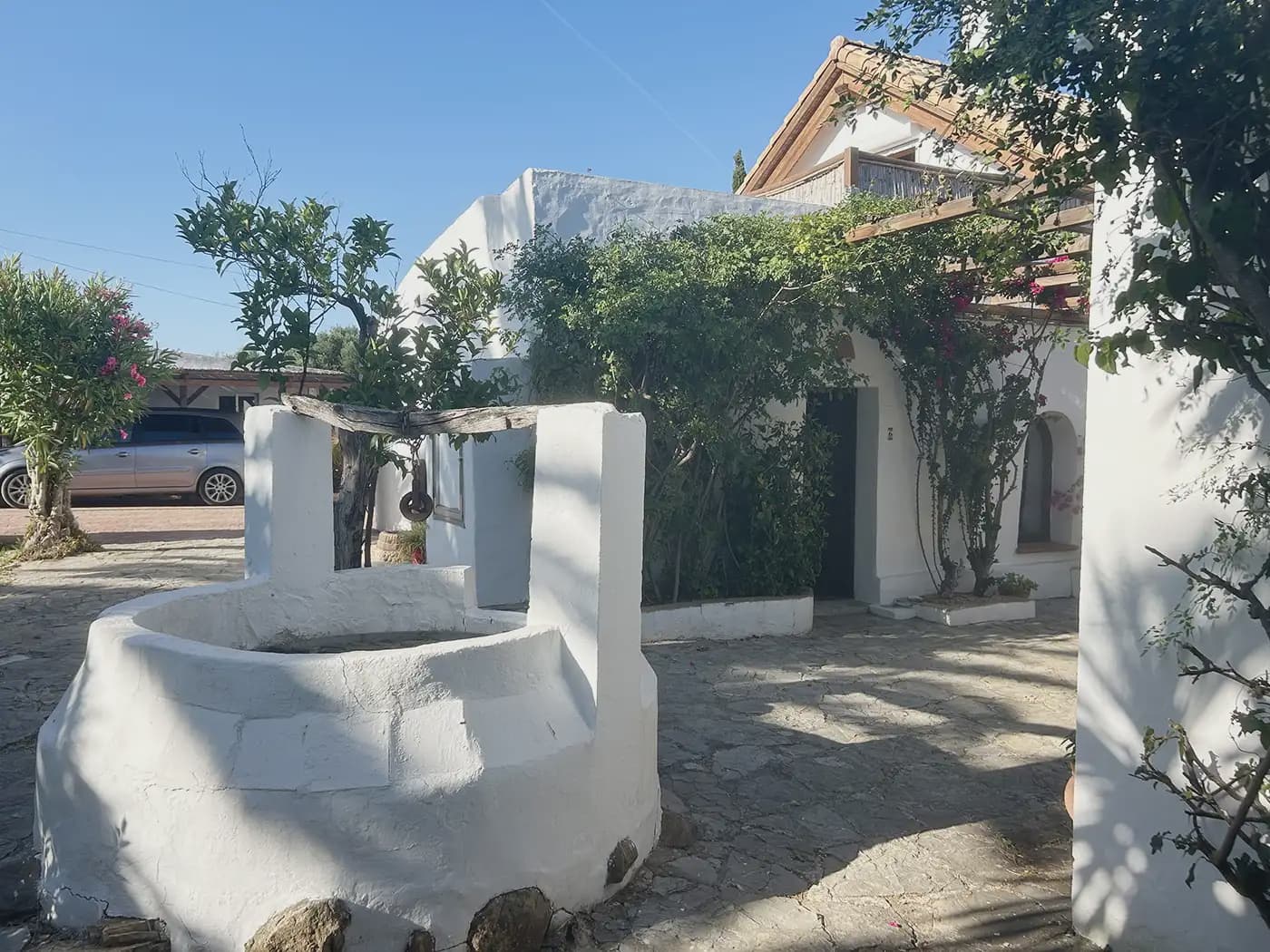 7 chambre Hôtel à vendre à Tarifa avec garage - 880 000 € (Ref: 9977748)