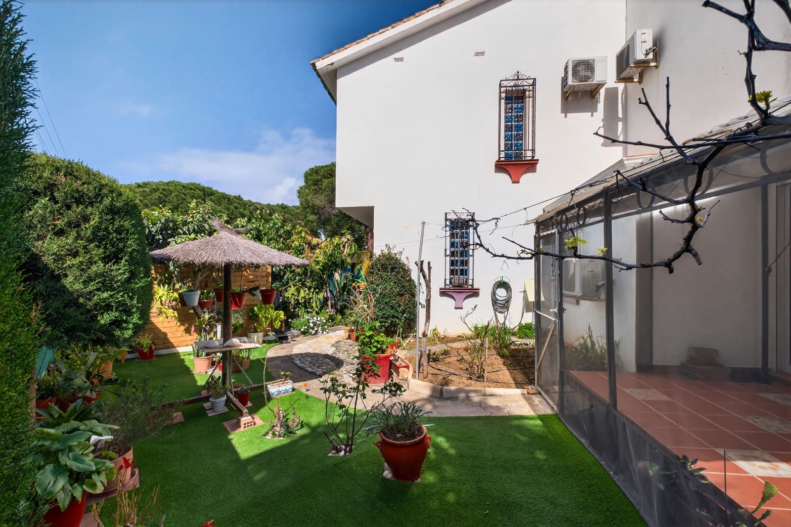 3 soveværelse Rækkehus til salg i Mijas Costa med swimmingpool garage - € 459.000 (Ref: 9758227)