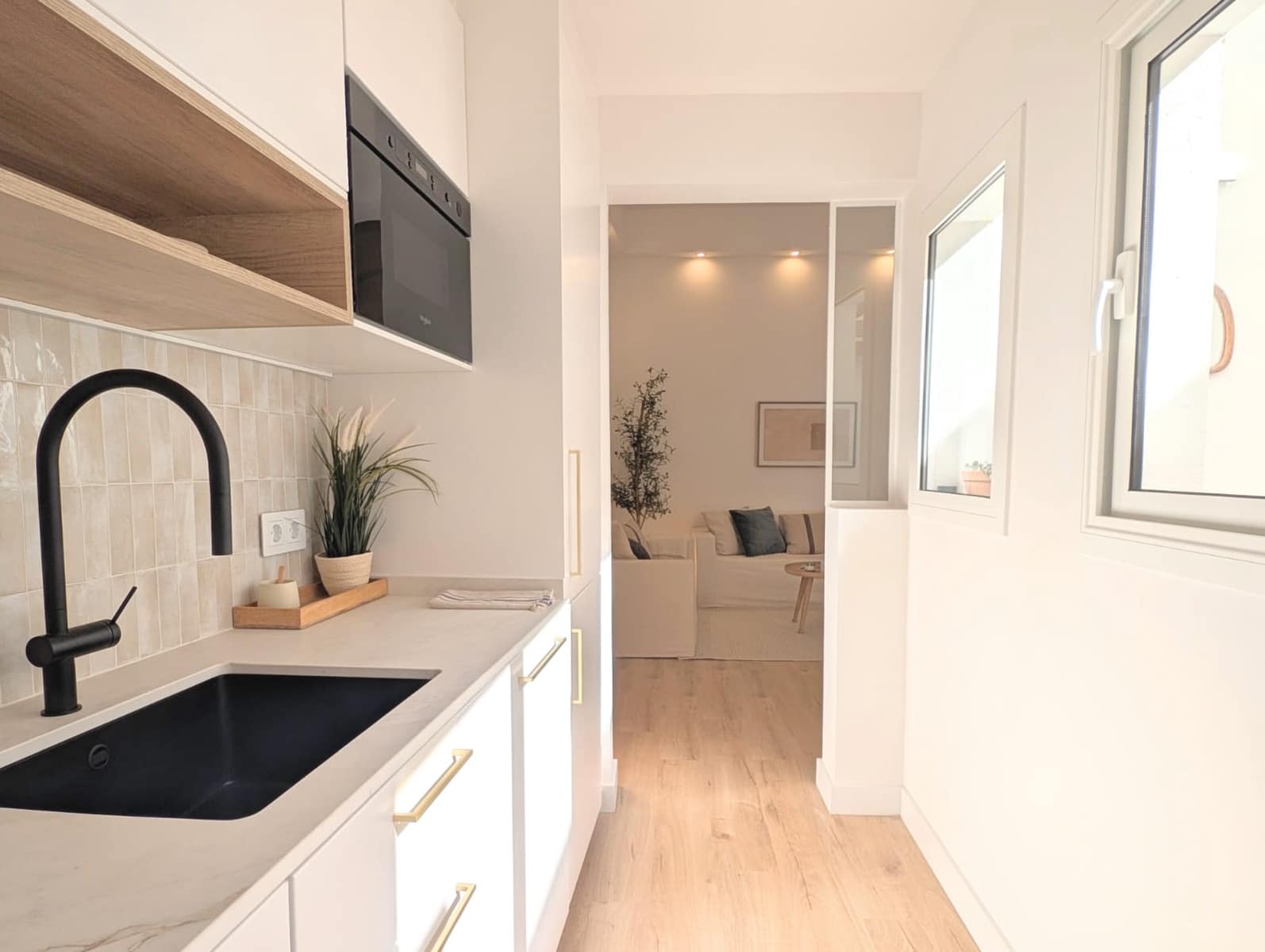 3 makuuhuone Omakotitalo myytävänä paikassa Mataro - 549 000 € (Ref: 9797375)