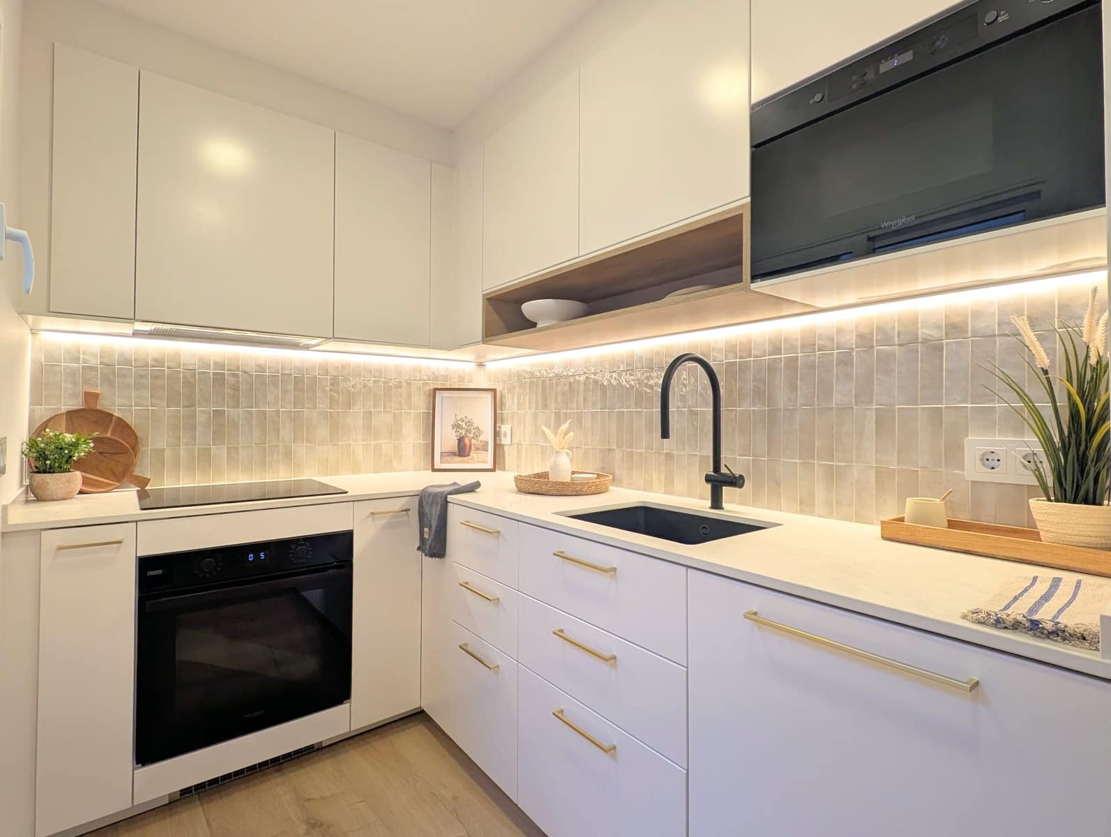 3 makuuhuone Omakotitalo myytävänä paikassa Mataro - 549 000 € (Ref: 9797375)