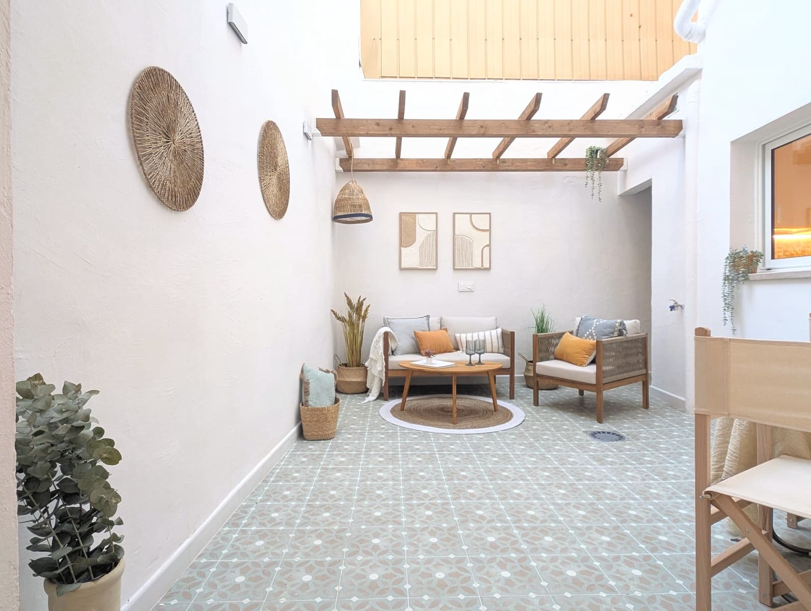 3 makuuhuone Omakotitalo myytävänä paikassa Mataro - 549 000 € (Ref: 9797375)