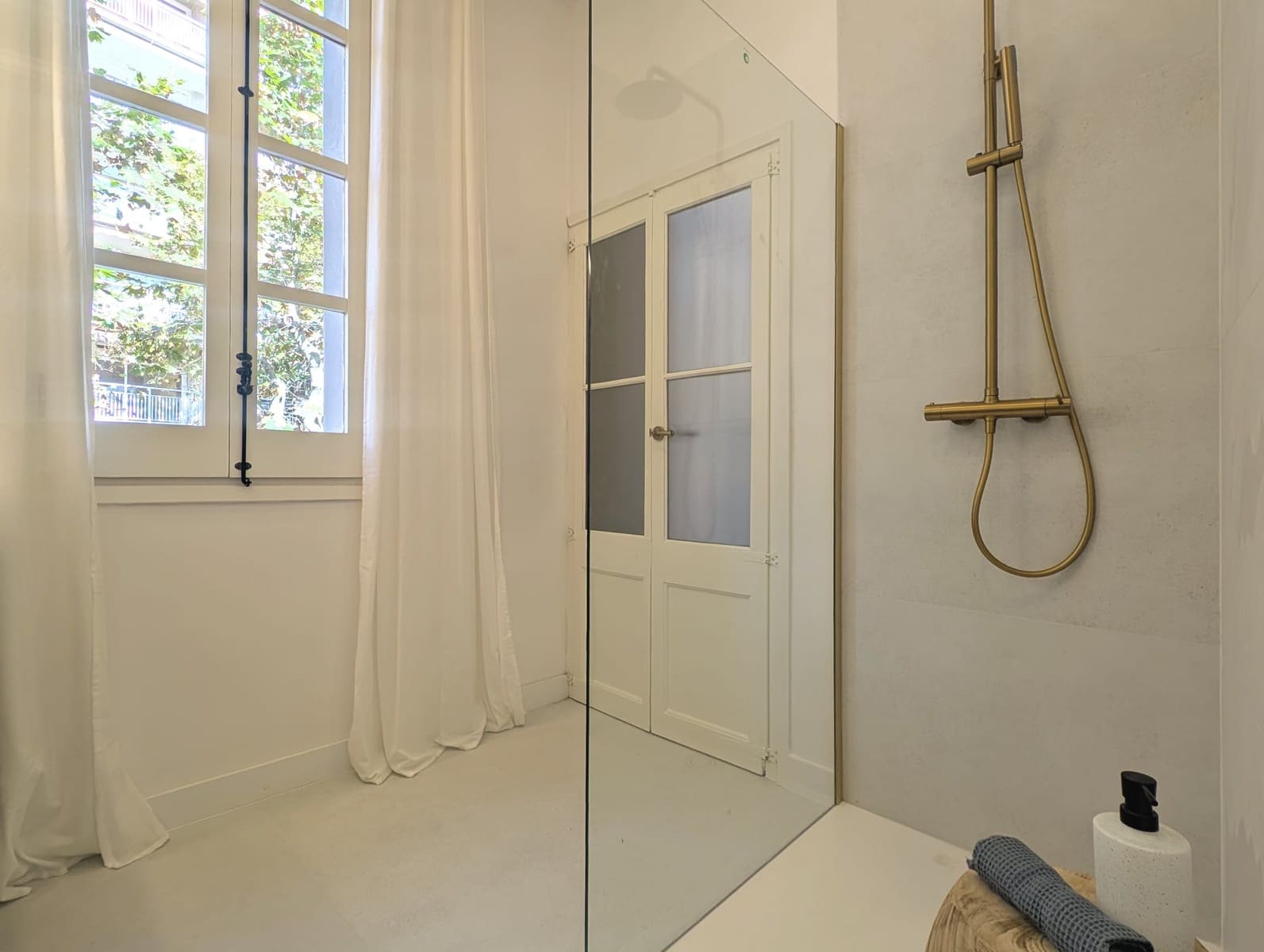 3 makuuhuone Omakotitalo myytävänä paikassa Mataro - 549 000 € (Ref: 9797375)