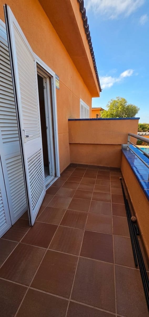 3 bedroom Terraced Villa for sale in Puerto Santiago with pool garage - € 530,000 (Ref: 10009805)