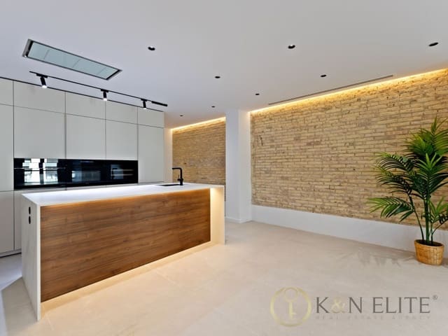 3 soveværelse Lejlighed til salg i Arrancapins, Valencia by - € 799.000 (Ref: 10166376)