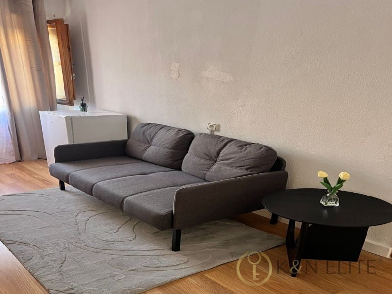 Piso de 4 habitaciones en València ciudad en venta - 240.000 € (Ref: 10166377)