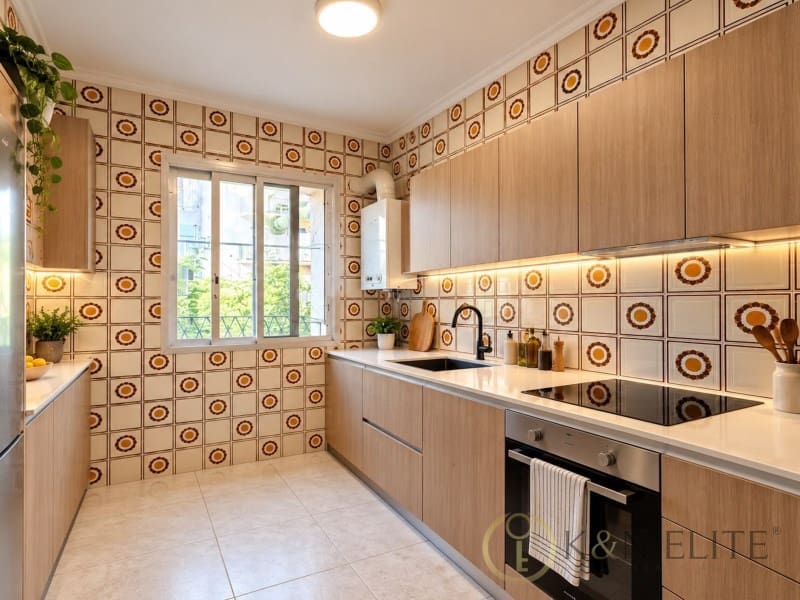 4 soveværelse Lejlighed til salg i Valencia by - € 350.000 (Ref: 10182925)