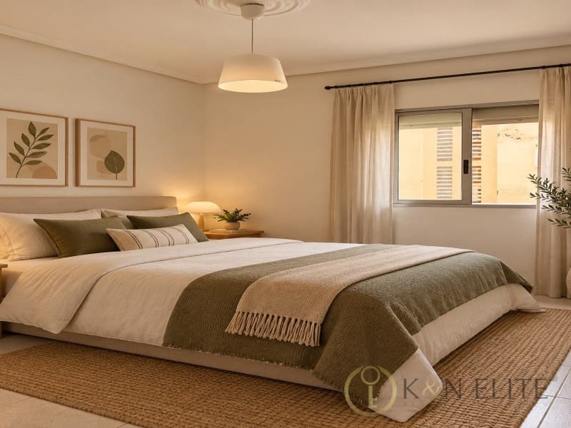4 soveværelse Lejlighed til salg i Valencia by - € 350.000 (Ref: 10182925)