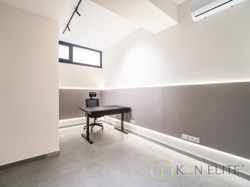 Biuro na sprzedaż w Miasto Walencja - 830 000 € (Ref: 9780441)