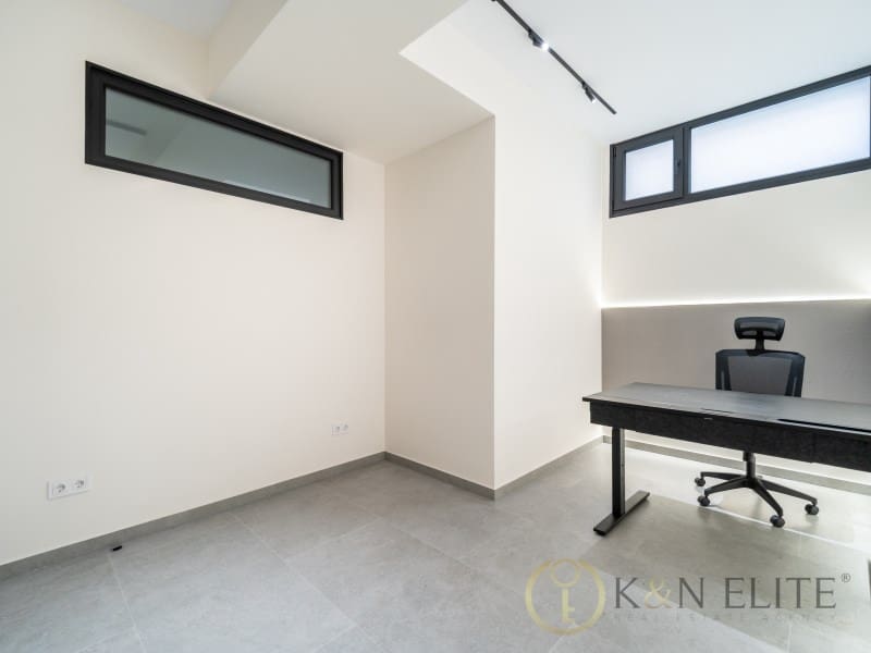 Biuro na sprzedaż w Miasto Walencja - 830 000 € (Ref: 9780441)