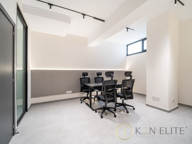 Biuro na sprzedaż w Miasto Walencja - 830 000 € (Ref: 9780441)