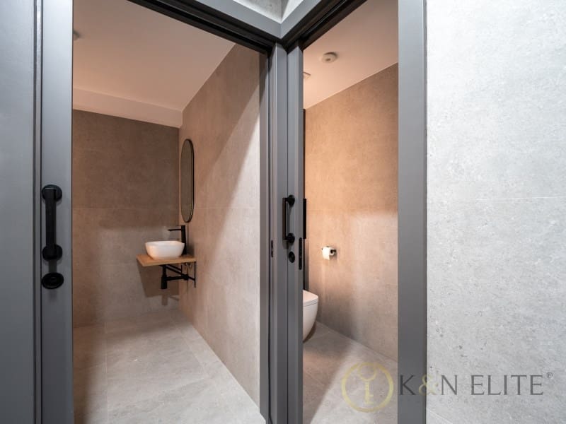 Biuro na sprzedaż w Miasto Walencja - 830 000 € (Ref: 9780441)