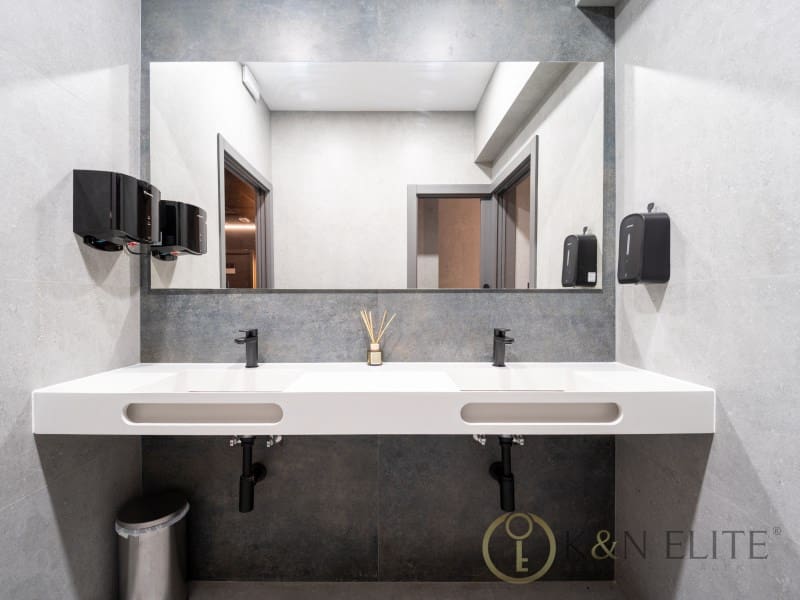 Biuro na sprzedaż w Miasto Walencja - 830 000 € (Ref: 9780441)