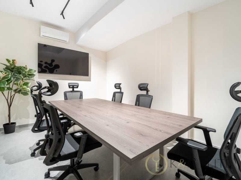 Biuro na sprzedaż w Miasto Walencja - 830 000 € (Ref: 9780441)