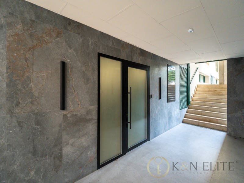 Biuro na sprzedaż w Miasto Walencja - 830 000 € (Ref: 9780441)