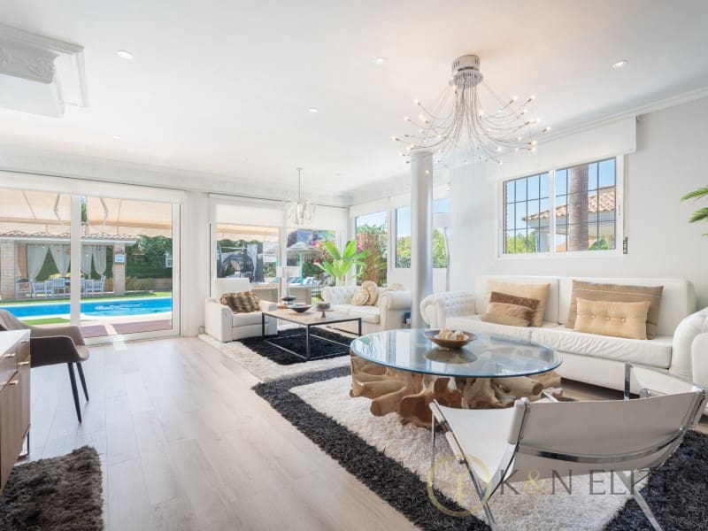 9 chambre Villa/Maison à vendre à Betera avec piscine garage - 995 000 € (Ref: 9784764)