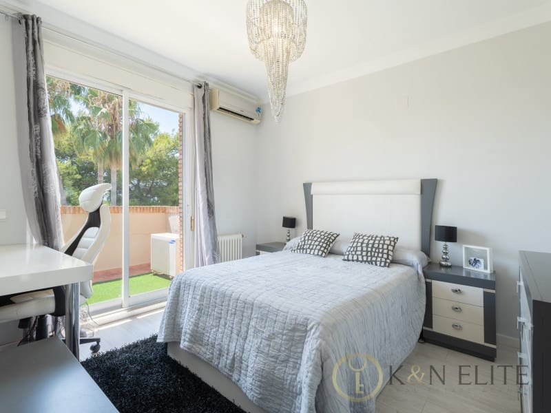 9 chambre Villa/Maison à vendre à Betera avec piscine garage - 995 000 € (Ref: 9784764)