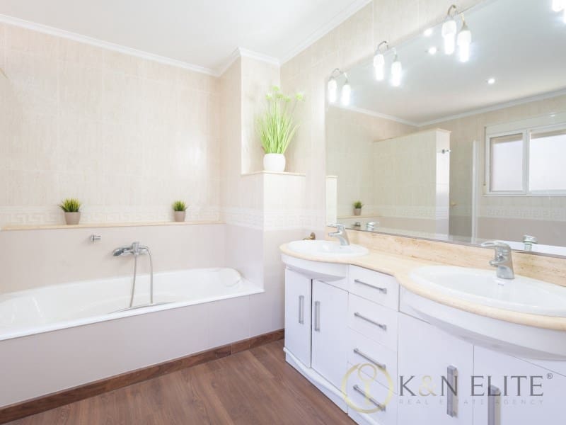 9 chambre Villa/Maison à vendre à Betera avec piscine garage - 995 000 € (Ref: 9784764)