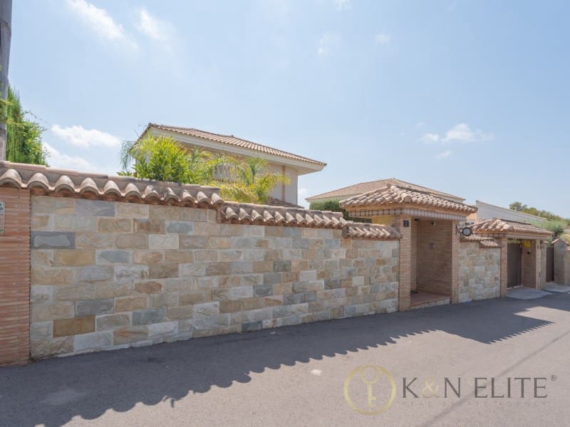 9 chambre Villa/Maison à vendre à Betera avec piscine garage - 995 000 € (Ref: 9784764)