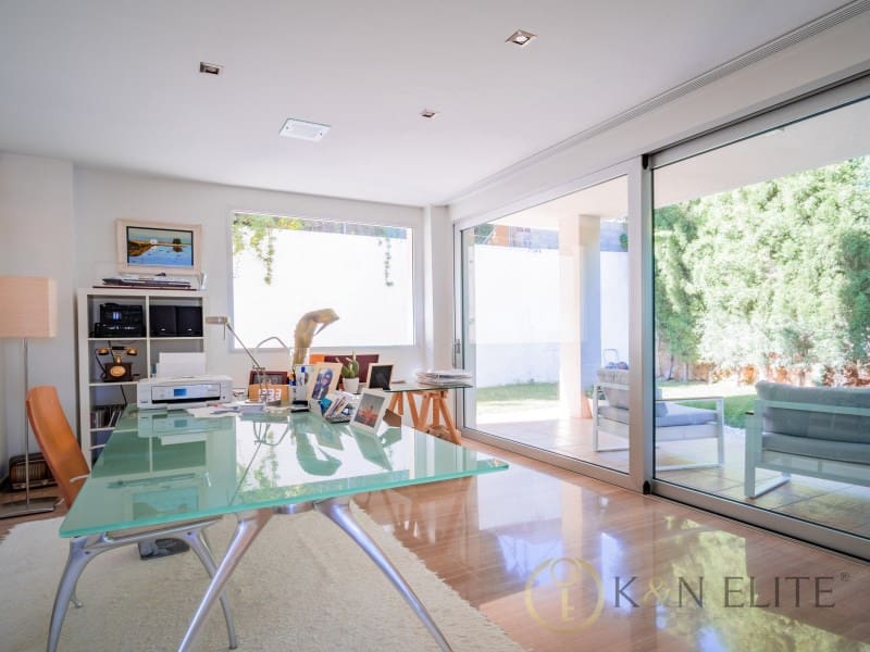 5 soveværelse Villa til salg i Godelleta med garage - € 928.000 (Ref: 9784765)