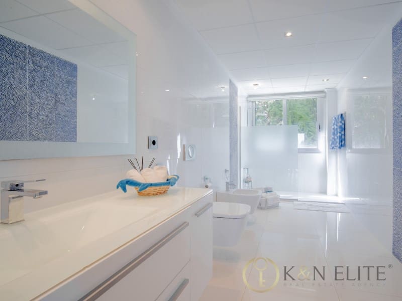 5 soveværelse Villa til salg i Godelleta med garage - € 928.000 (Ref: 9784765)