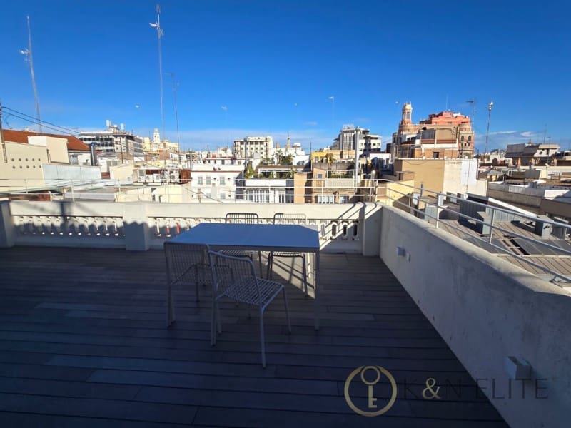 2 makuuhuone Asunto vuokrattavana paikassa Valencia kaupunki - 1 700 € (Ref: 9784768)