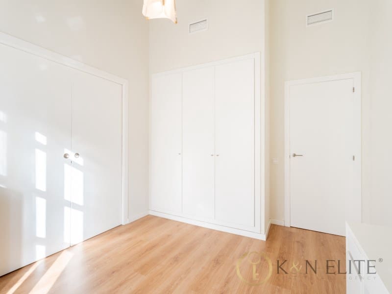 4 sypialnia Mieszkanie na sprzedaż w Miasto Walencja z garażem - 785 000 € (Ref: 9784770)