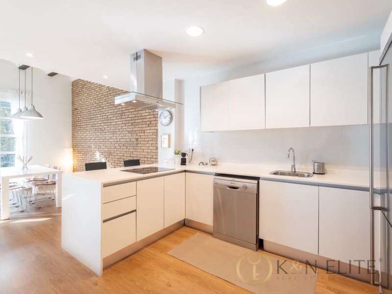 4 sypialnia Mieszkanie na sprzedaż w Miasto Walencja z garażem - 785 000 € (Ref: 9784770)