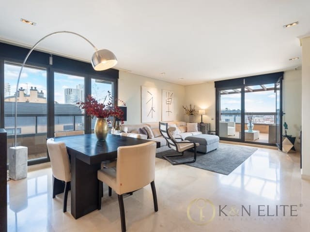 3 makuuhuone Kattohuoneisto myytävänä paikassa Benicalap, Valencia kaupunki mukana 
autotalli - 1 200 000 € (Ref: 9784771)