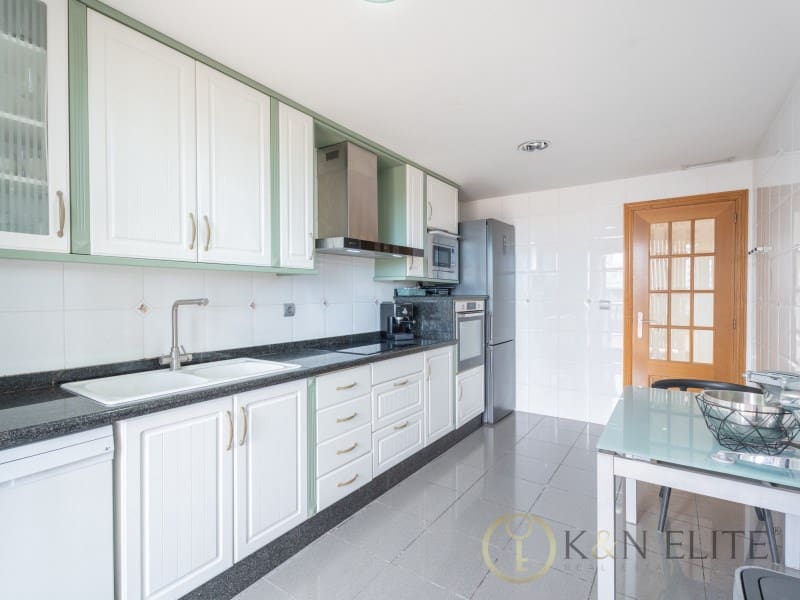 3 makuuhuone Kattohuoneisto myytävänä paikassa Valencia kaupunki mukana 
autotalli - 1 200 000 € (Ref: 9784771)