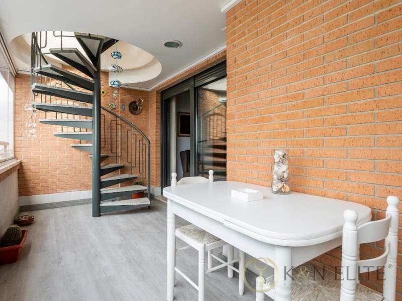 2 soverom Leilighet til salgs i Alboraya / Alboraia med garasje - € 640 000 (Ref: 9784776)