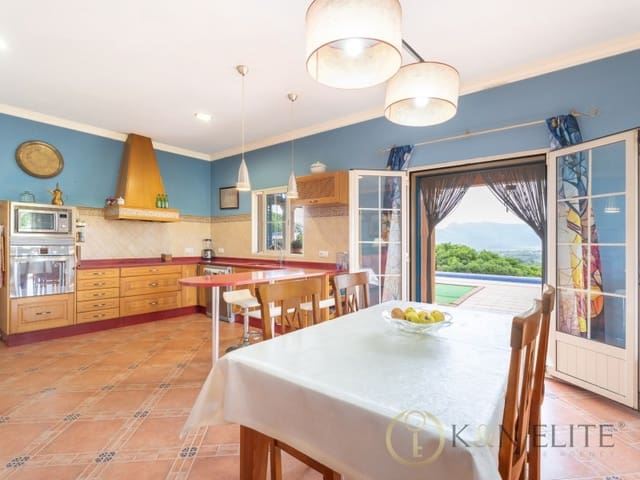 5 soveværelse Villa til salg i Llutxent - € 775.000 (Ref: 9784778)