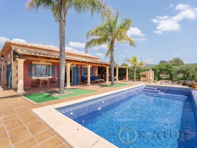 5 soveværelse Villa til salg i Llutxent med swimmingpool - € 775.000 (Ref: 9784778)