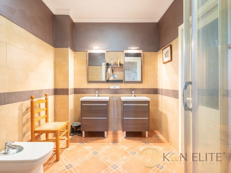 5 soveværelse Villa til salg i Llutxent med swimmingpool - € 775.000 (Ref: 9784778)