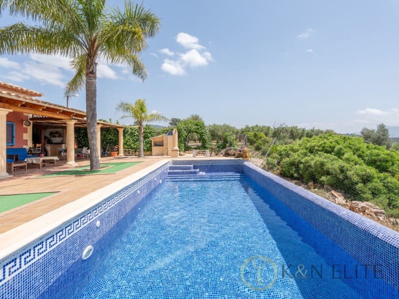 5 soveværelse Villa til salg i Llutxent med swimmingpool - € 775.000 (Ref: 9784778)