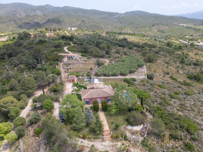 5 soveværelse Villa til salg i Llutxent med swimmingpool - € 775.000 (Ref: 9784778)