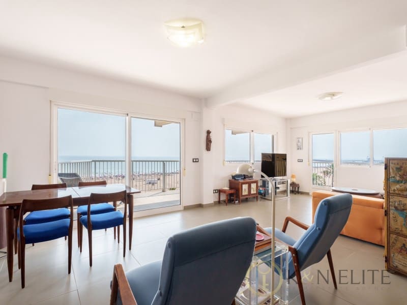 4 soveværelse Lejlighed til salg i Gandia med garage - € 700.000 (Ref: 9784779)