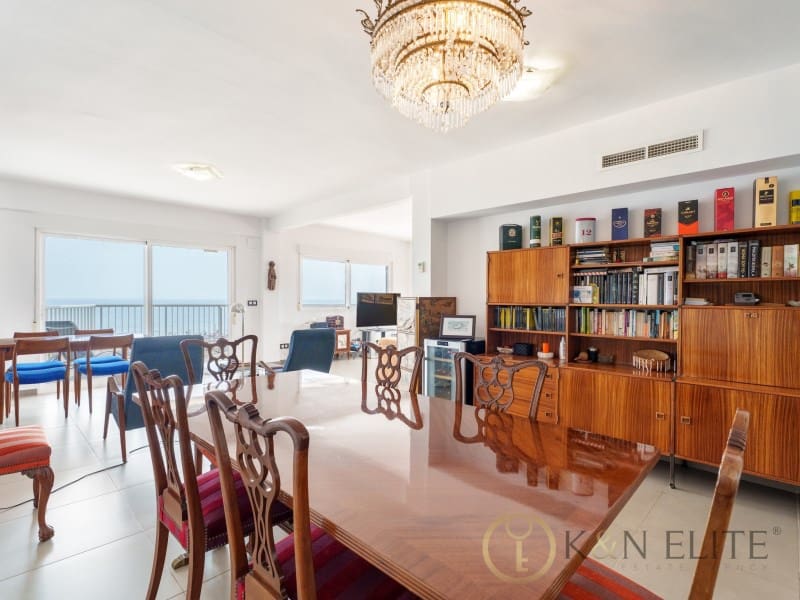 4 soveværelse Lejlighed til salg i Gandia med garage - € 700.000 (Ref: 9784779)