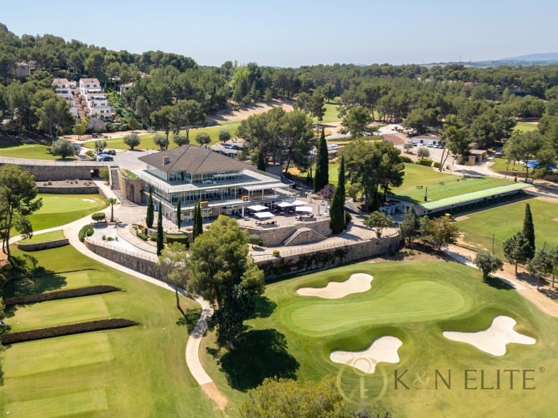 Byggetomt til salgs i Chiva - € 555 750 (Ref: 9784781)