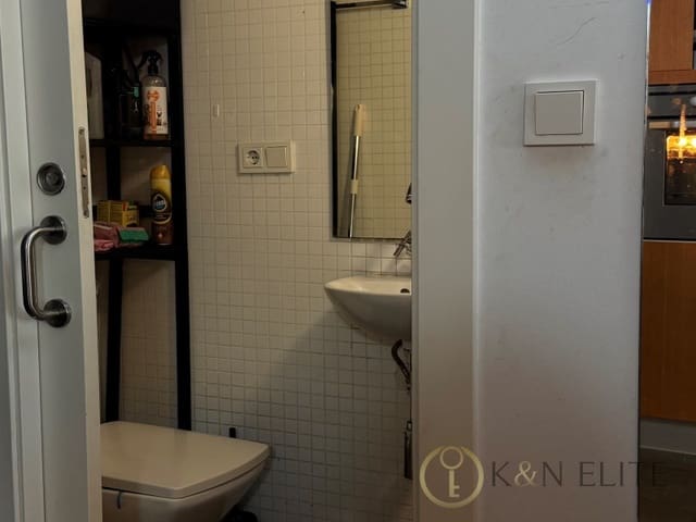 Comercial para venda em Xirivella - 290 000 € (Ref: 9784790)