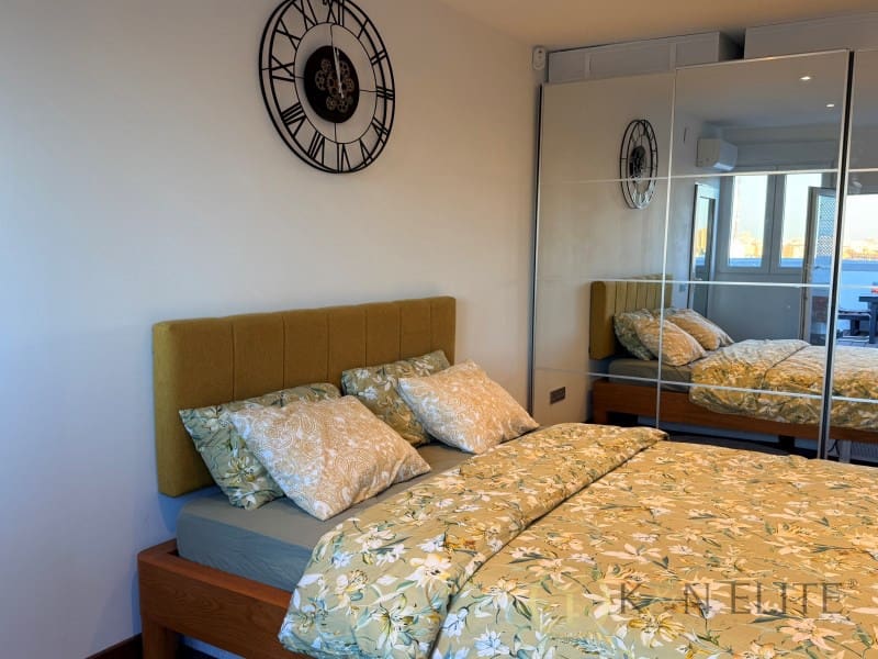 Comercial para venda em Xirivella - 290 000 € (Ref: 9784790)