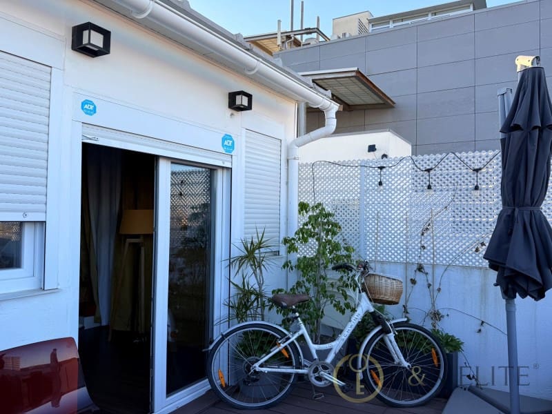 Comercial para venda em Xirivella - 290 000 € (Ref: 9784790)