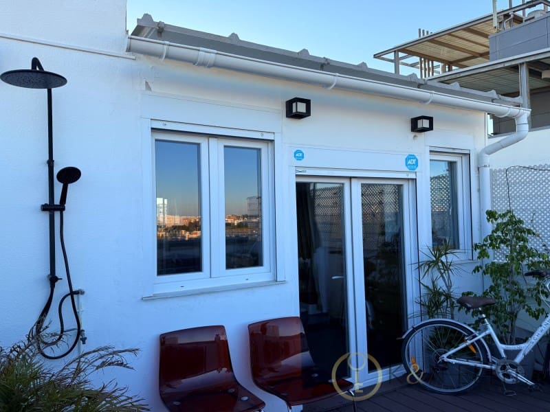 Comercial para venda em Xirivella - 290 000 € (Ref: 9784790)