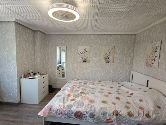 5 soveværelse Lejlighed til salg i Xirivella - € 227.000 (Ref: 9784794)