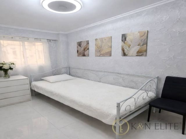 5 slaapkamer Flat te koop in El Calvari, Valencia stad - € 238.000 (Ref: 9784796)