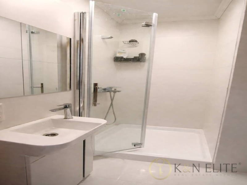 5 slaapkamer Flat te koop in Valencia stad - € 238.000 (Ref: 9784796)