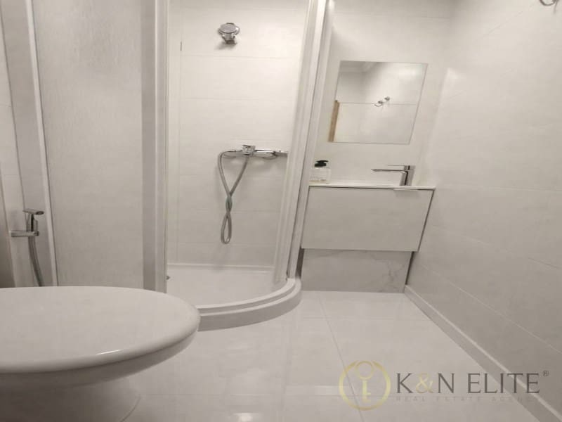 5 slaapkamer Flat te koop in Valencia stad - € 238.000 (Ref: 9784796)