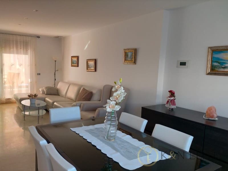 Omakotitalo myytävänä paikassa Gandia - 425 000 € (Ref: 9784797)