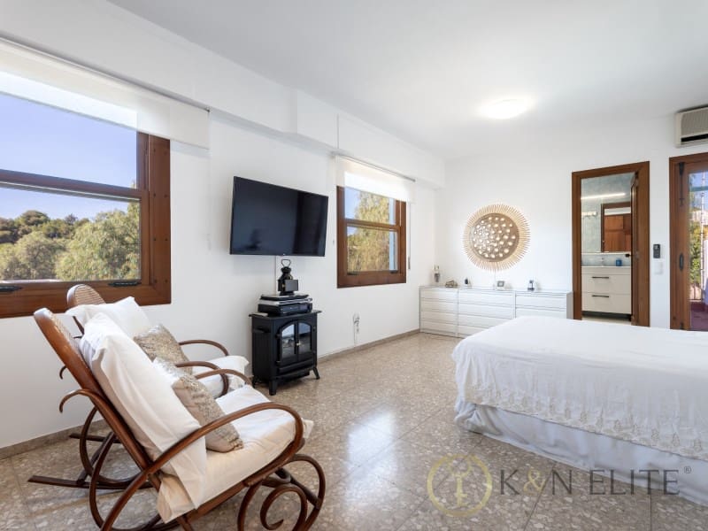 7 soverom Villa til salgs i Rocafort med svømmebasseng garasje - € 1 625 000 (Ref: 9784878)