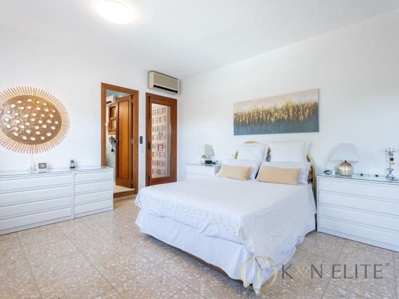 7 soverom Villa til salgs i Rocafort med svømmebasseng garasje - € 1 625 000 (Ref: 9784878)